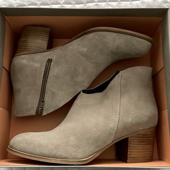 Jeffrey Campbell Shoes - Jeffery Campbell Western Bootie - Taupe Suede